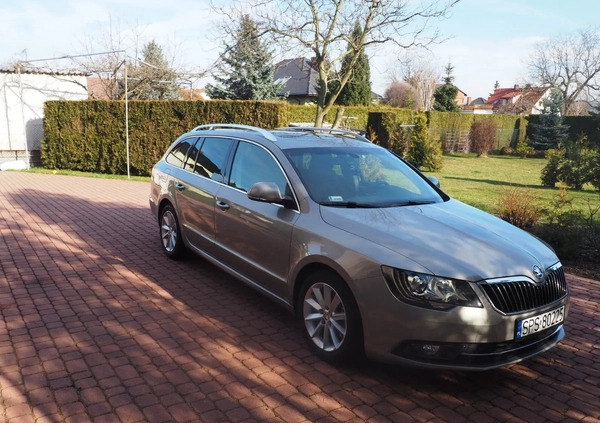 Skoda Superb cena 57000 przebieg: 170000, rok produkcji 2015 z Recz małe 121